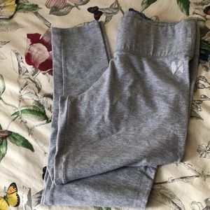🍎 5/$15 VICTORIA’s SECRET basic gray leggings